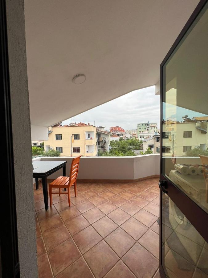 Villa Sokoli, Enjoy Sunset At This Spacious Apartment Тирана Экстерьер фото