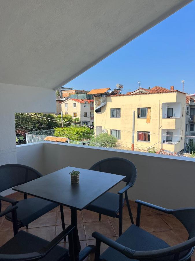 Villa Sokoli, Enjoy Sunset At This Spacious Apartment Тирана Экстерьер фото